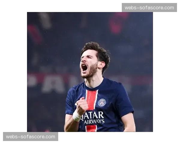 克瓦拉茨赫利亚已恢复训练，有望入选周末法国国家德比大名单