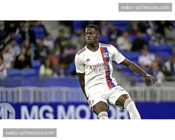 RB莱比锡后卫卢克巴确认今夏进入转会市场，多家豪门关注